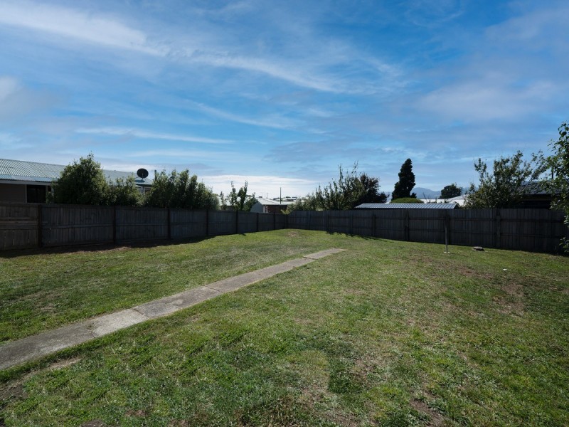 24 Leighland Road, Claremont TAS 7011