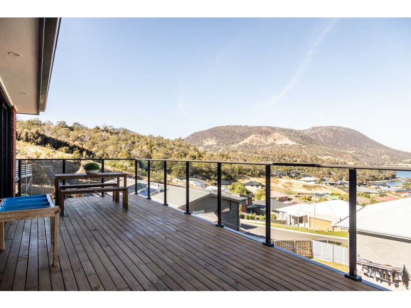 22 Shelmore Drive, Old Beach TAS 7017