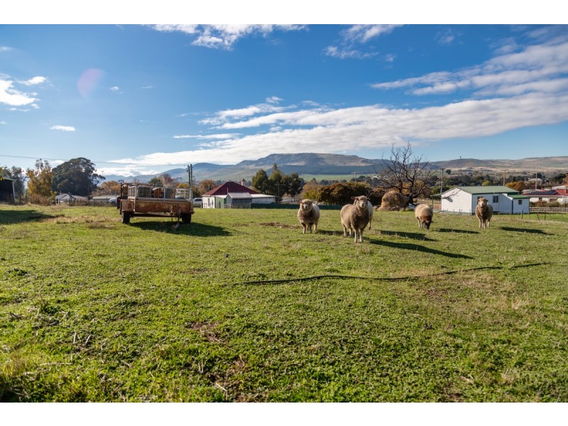 6977 Lyell Highway, Ouse TAS 7140