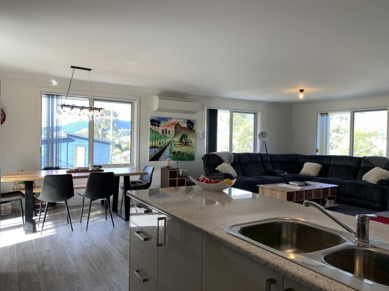 75 Kensington Street, New Norfolk TAS 7140