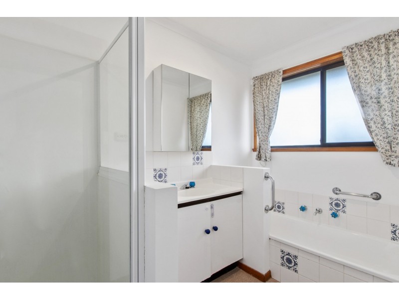 37 Ash Drive, Kingston TAS 7050