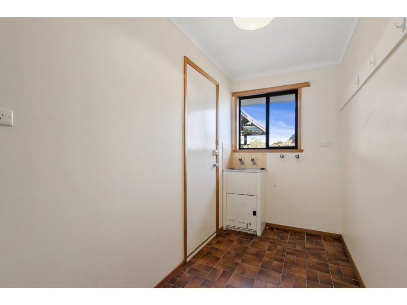 37 Ash Drive, Kingston TAS 7050