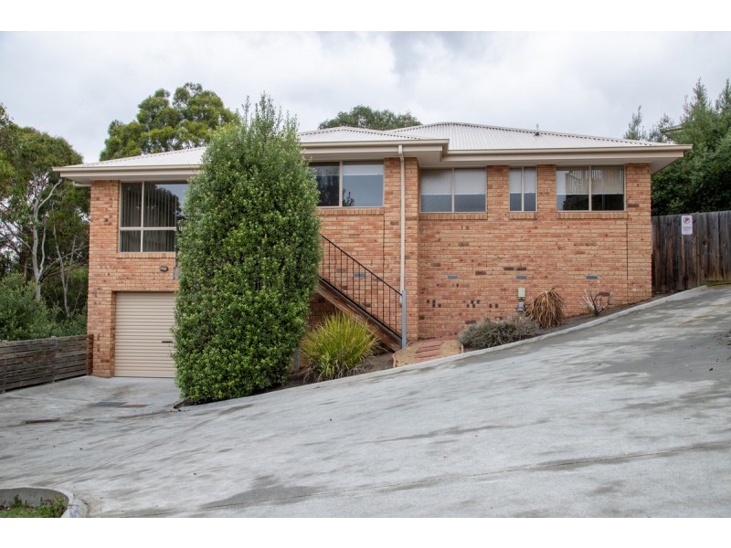 2/42 Branscombe Road, Claremont TAS 7011