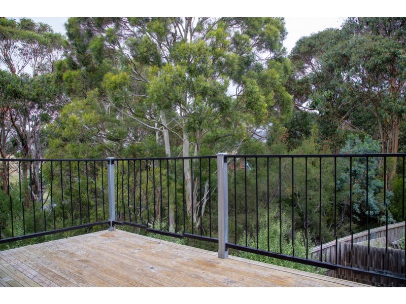 2/42 Branscombe Road, Claremont TAS 7011