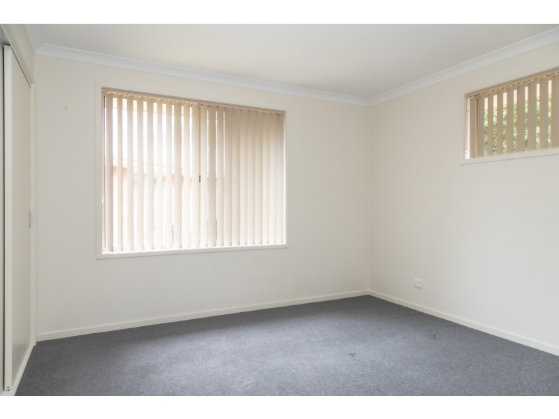 2/42 Branscombe Road, Claremont TAS 7011