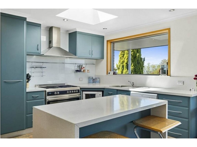 45 Tingira Road, Blackmans Bay TAS 7052