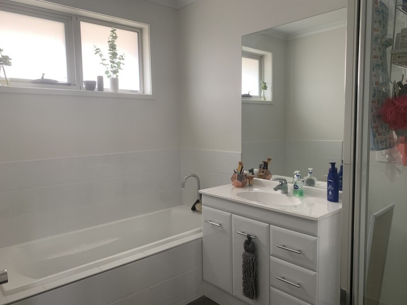 4/24 Henty Close, Old Beach TAS 7017