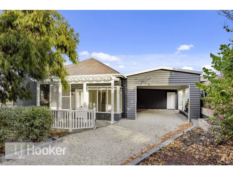 23 Teering Road, Berriedale TAS 7011