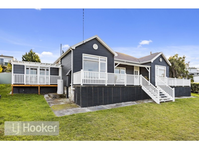 23 Teering Road, Berriedale TAS 7011
