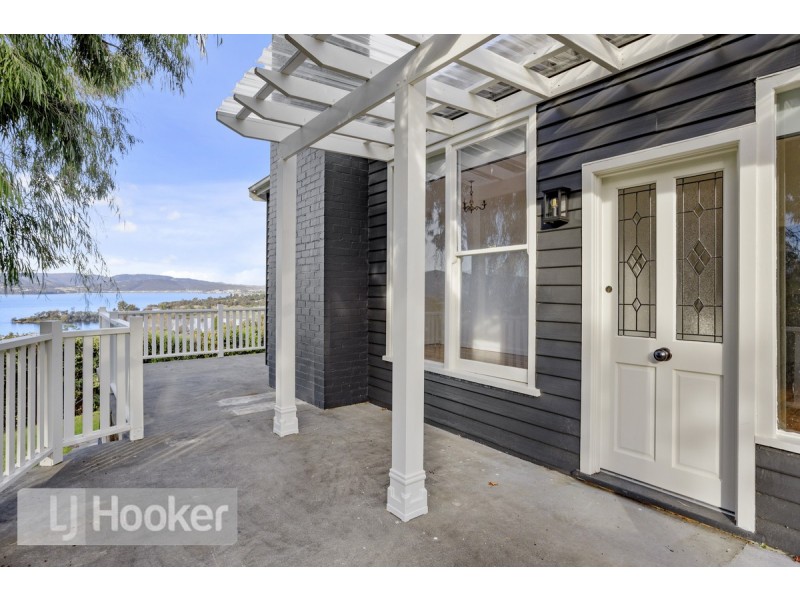 23 Teering Road, Berriedale TAS 7011