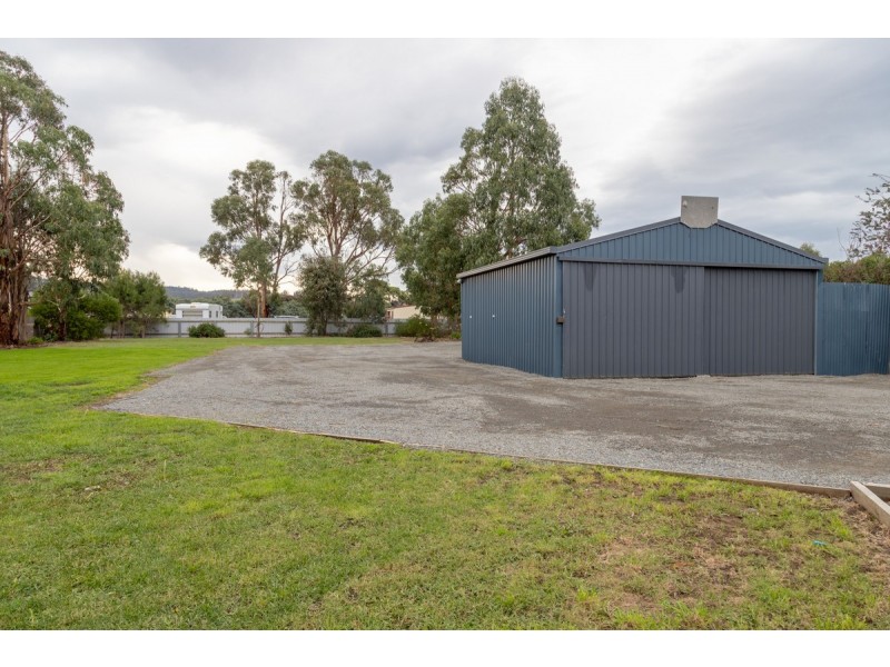 15 Victoria Street, Triabunna TAS 7190