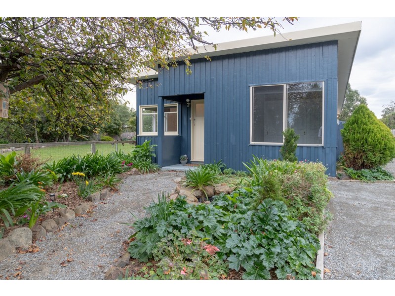 15 Victoria Street, Triabunna TAS 7190