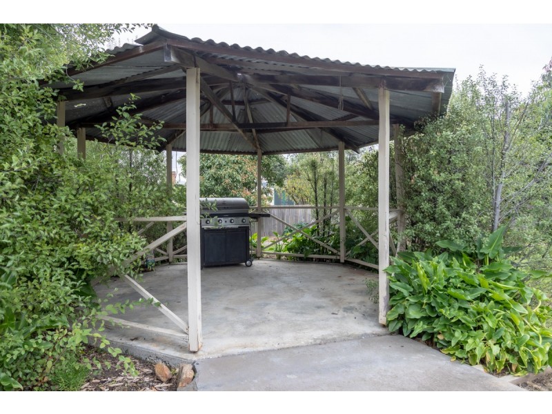 15 Victoria Street, Triabunna TAS 7190