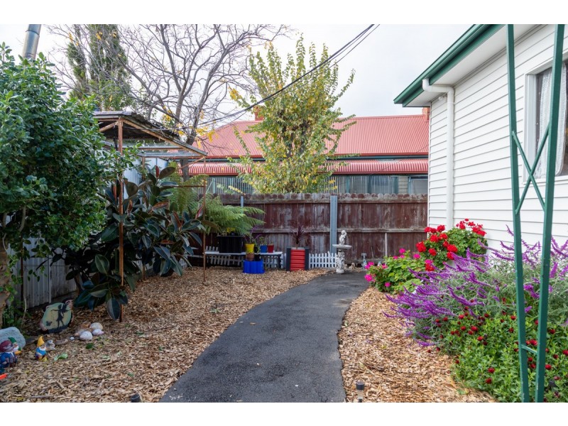 16 Garden Road, Moonah TAS 7009