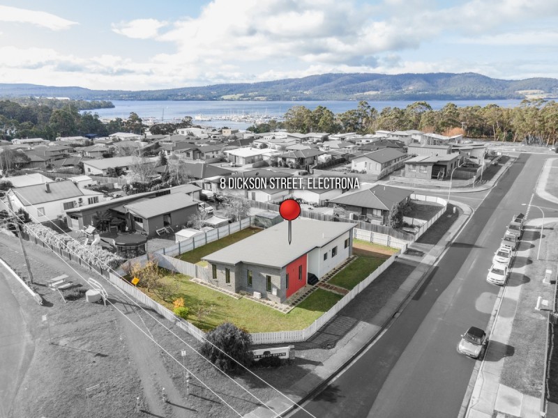 8 Dickson Street, Electrona TAS 7054