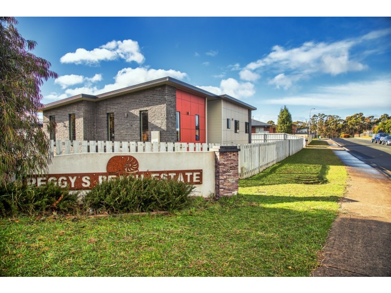 8 Dickson Street, Electrona TAS 7054