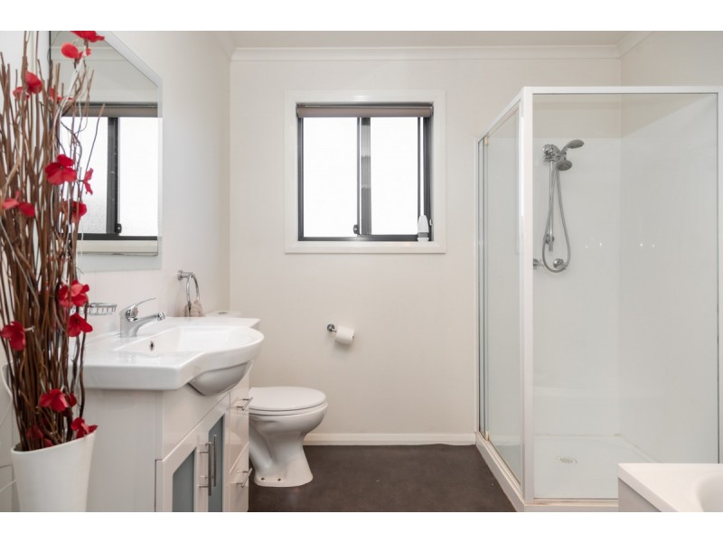 8 Dickson Street, Electrona TAS 7054