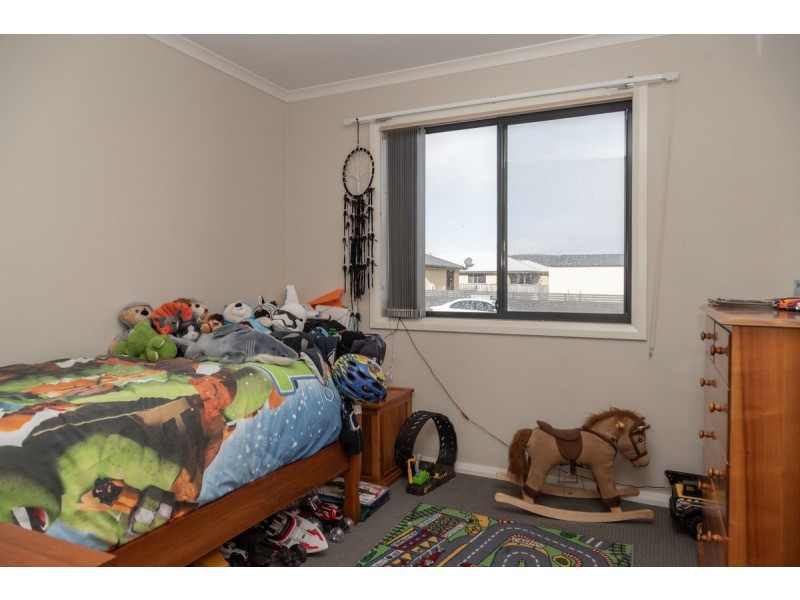 8 Dickson Street, Electrona TAS 7054