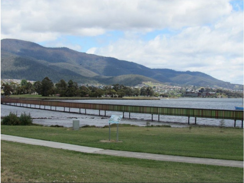 9/13 Fleming Street, Glenorchy TAS 7010