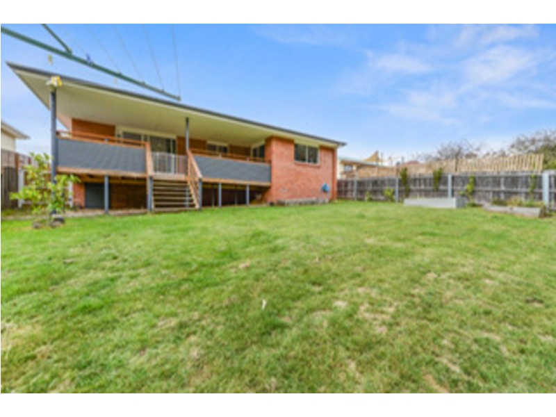 18 Arunta Crescent, Chigwell TAS 7011
