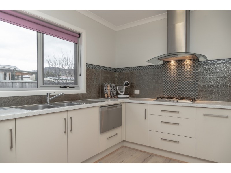 13 Sophia Street, Kempton TAS 7030