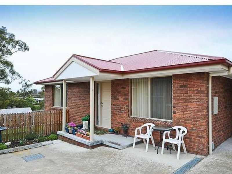 2/6 Tree Tops Court, Claremont TAS 7011