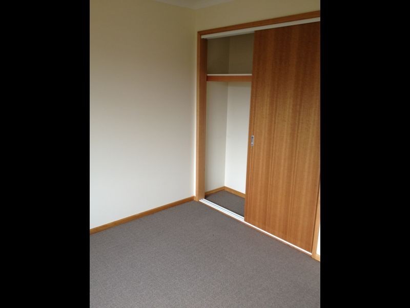 2/6 Tree Tops Court, Claremont TAS 7011