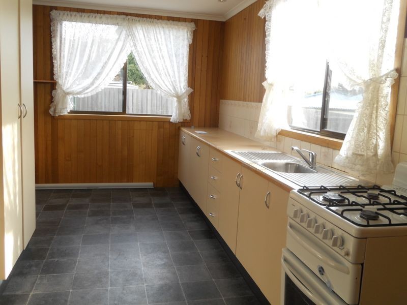 2 Colston Street, Claremont TAS 7011