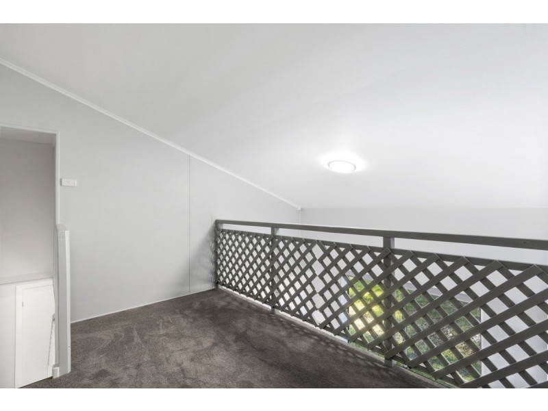 27 Saddle Road, Kettering TAS 7155