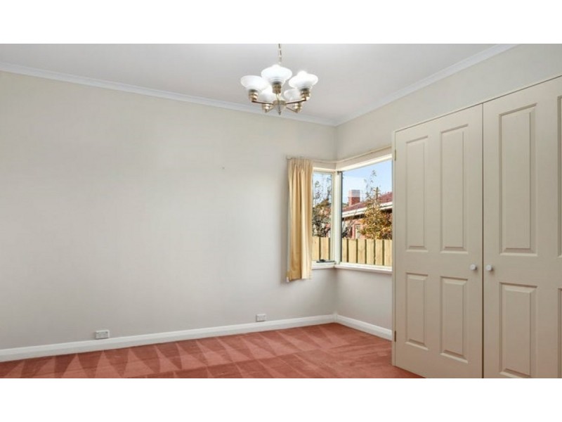 1/8 Gloucester Crescent, Lutana TAS 7009