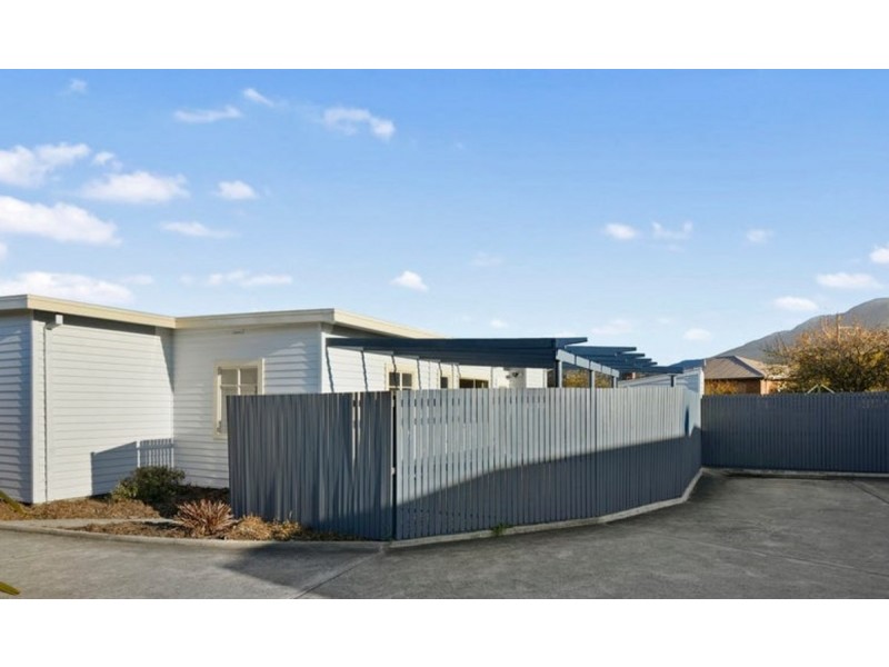 1/8 Gloucester Crescent, Lutana TAS 7009