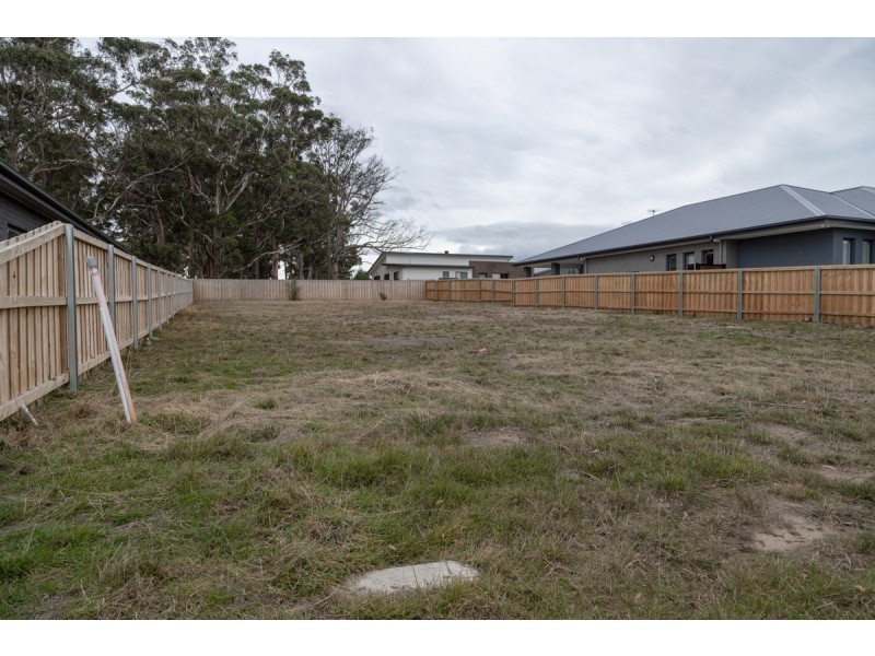 39 Hollyhock Drive, Kingston TAS 7050