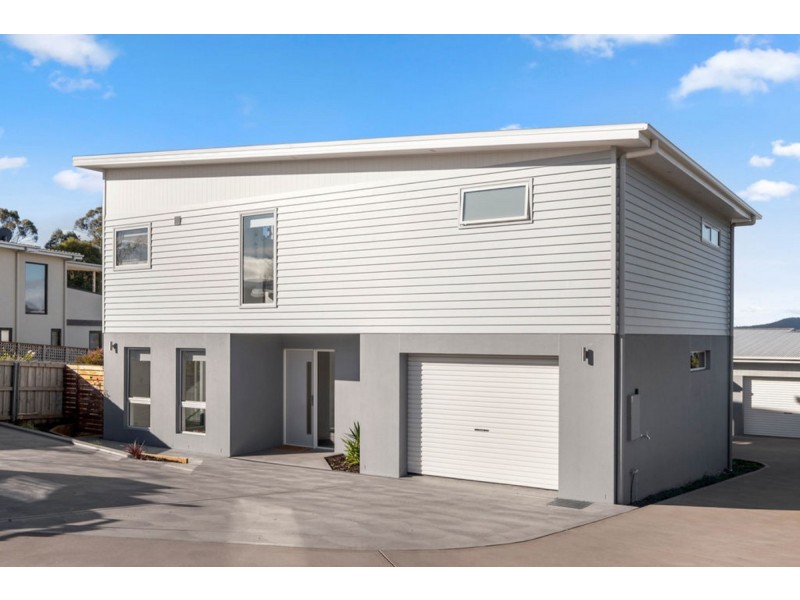 1/33 Staff Road, Electrona TAS 7054