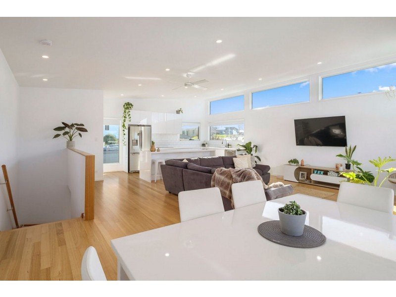 1/33 Staff Road, Electrona TAS 7054