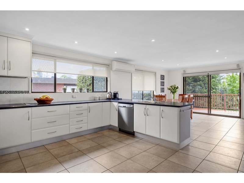 53 Illawarra Road, Blackmans Bay TAS 7052