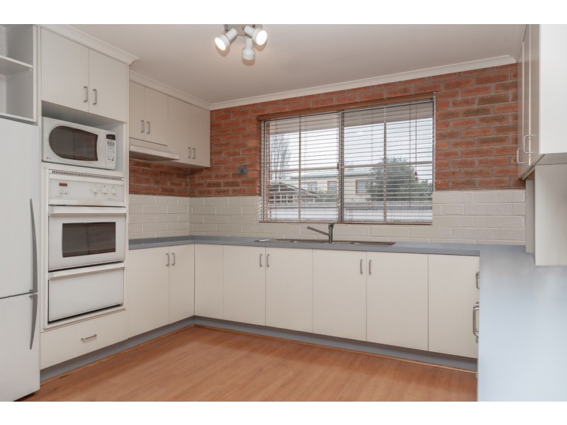 13 Cremorne Avenue, Cremorne TAS 7024