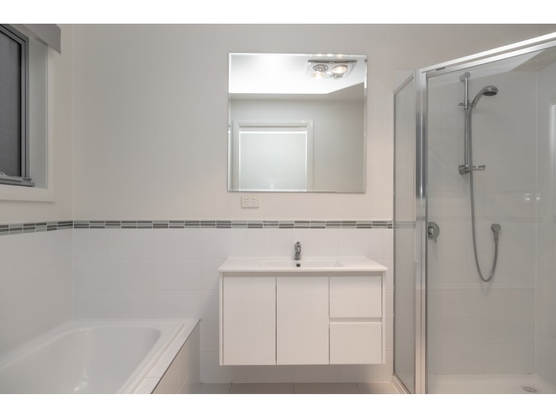 2/20 Northsun Place, Midway Point TAS 7171