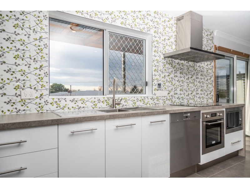 8 Anthony Place, Glenorchy TAS 7010