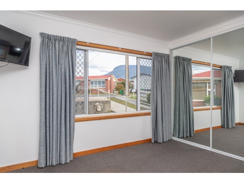 8 Anthony Place, Glenorchy TAS 7010