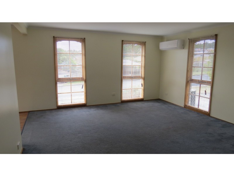 9 Willow Avenue, Kingston TAS 7050