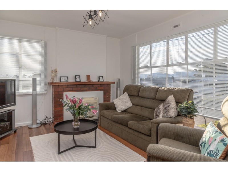 2 Arunta Crescent, Chigwell TAS 7011