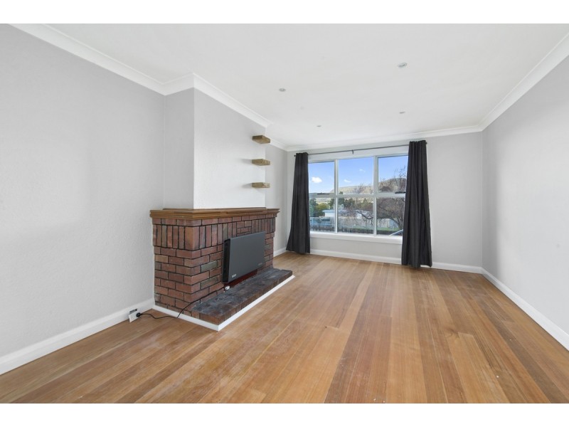 561A Main Road, Montrose TAS 7010