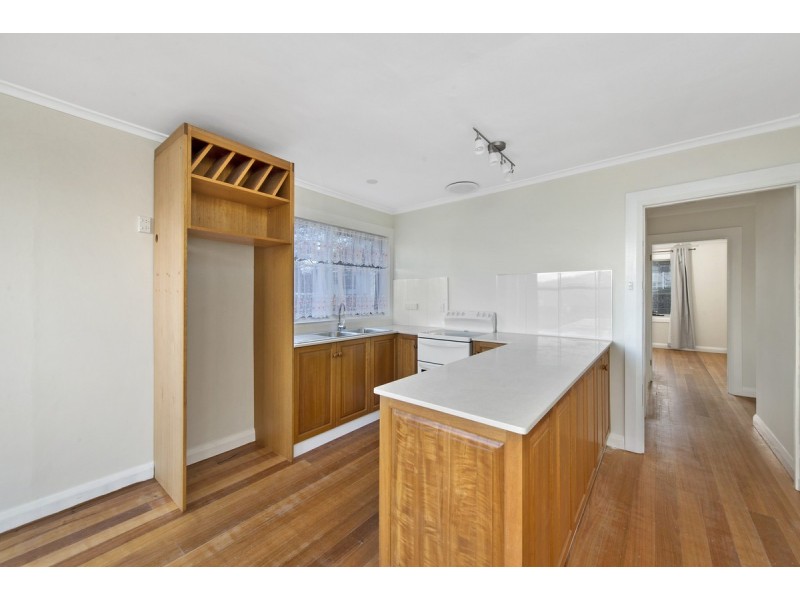 561A Main Road, Montrose TAS 7010