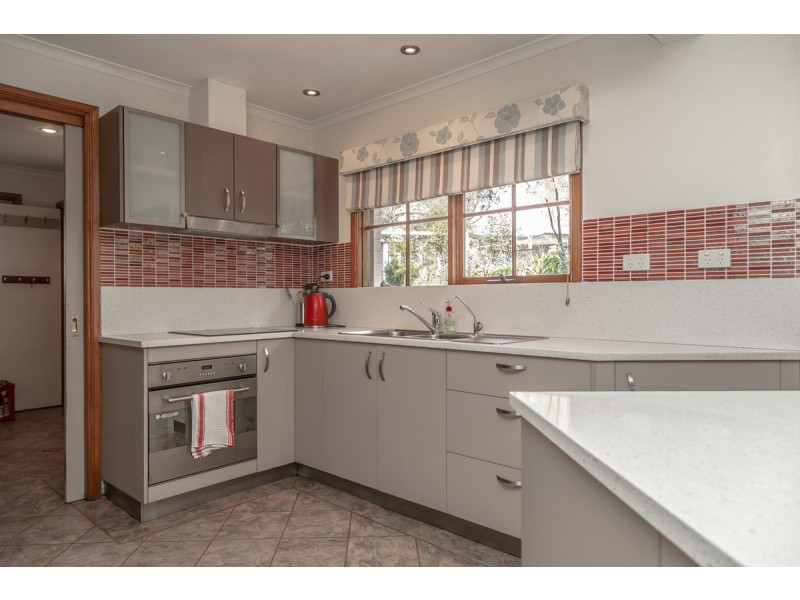 1 Rowlands Court, Kingston TAS 7050