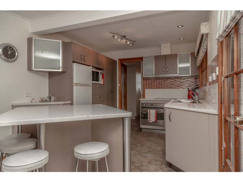 1 Rowlands Court, Kingston TAS 7050