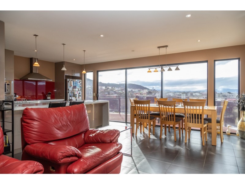 11 Michele Court, Berriedale TAS 7011