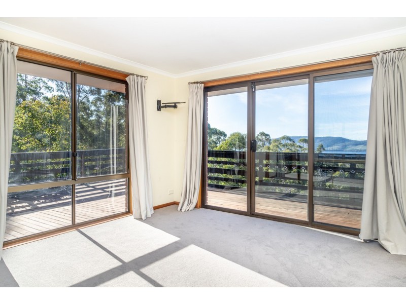 241 Old Station Road, Lower Snug TAS 7054