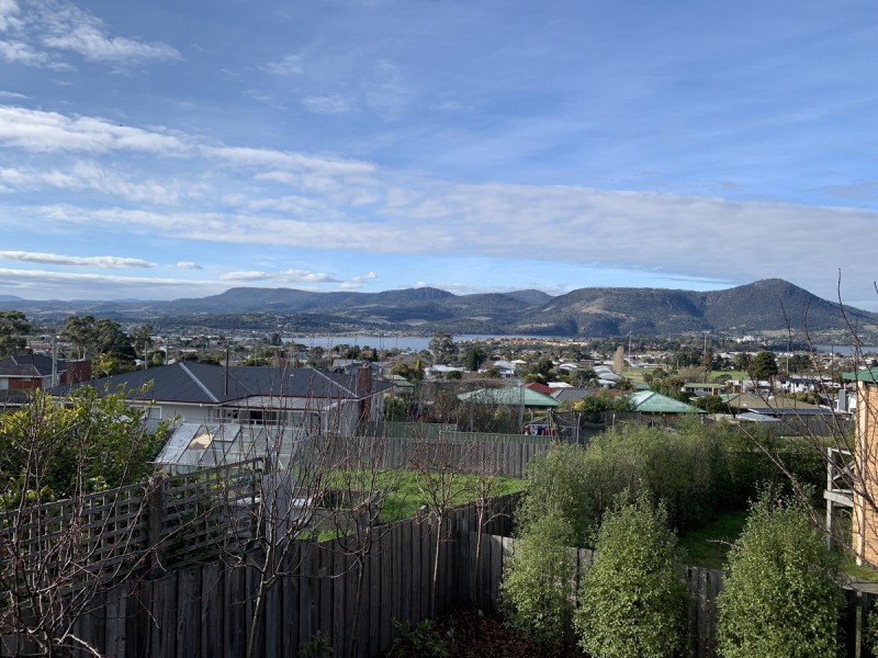 1/123a Abbotsfield Road, Claremont TAS 7011