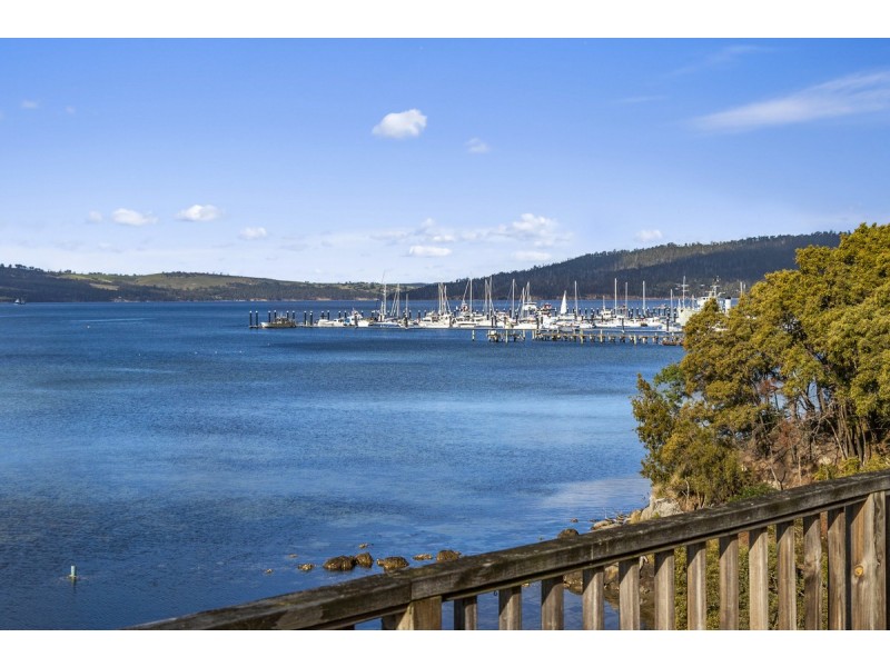 1945 Channel Highway, Barretta TAS 7054