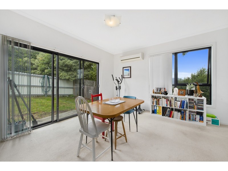 1/4 Nagle Place, Glenorchy TAS 7010